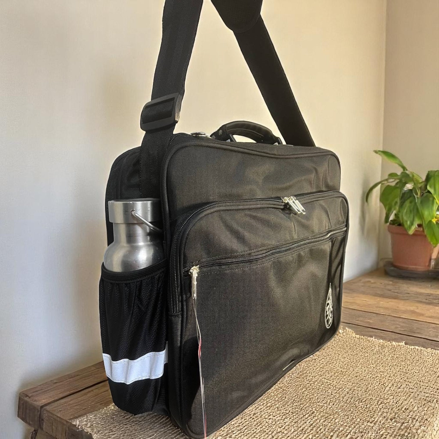 Handheld Side Carrying Multi-Compartment Briefcase